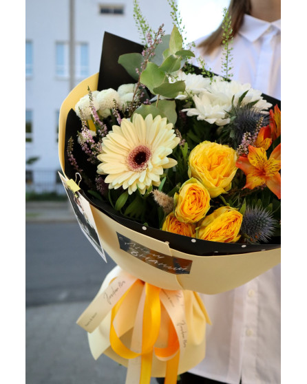 Букет школьный солнечный